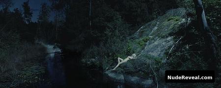 KIRSTEN DUNST nude in Melancholia