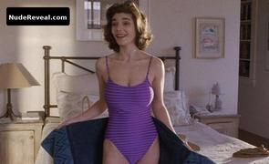 LAURA SAN GIACOMO nude in Nina Takes a Lover