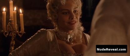LAUREN COHAN nude in Casanova