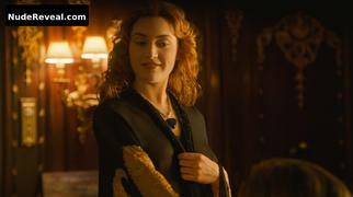 KATE WINSLET nude in Titanic