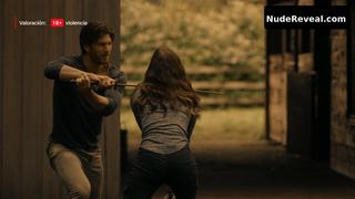 KELLY OVERTON nude in Van Helsing
