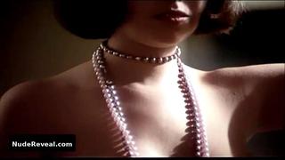 LINA ROMAY nude in Downtown - Die nackten Puppen der Unterwelt