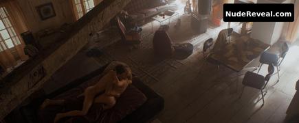 LOES HAVERKORT nude in Rendez-Vous