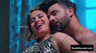 POOJA SINGH RAJPUT nude in Nehle Pe Dehla