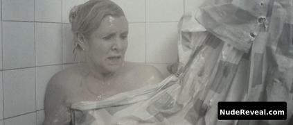 CARRIE FISHER nude in White Lightnin