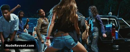 JULIANNE HOUGH nude in Footloose