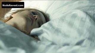 STEFANIE STAPPENBECK nude in Der 7. Tag