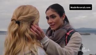 ARIENNE MANDI nude in Love, Classified