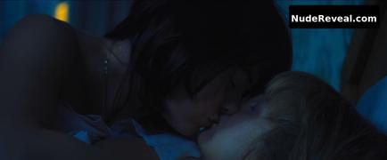 EMMA STONE nude in Battle of the Sexes