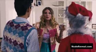 MIRIAM GIOVANELLI nude in I 2 Soliti Idioti