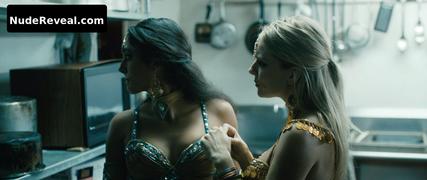 GOLSHIFTEH FARAHANI nude in Just Like a Woman