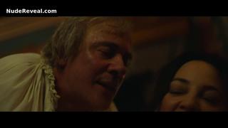 LEONOR WATLING nude in La vida breve