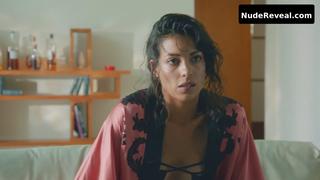 STEPHANIE SIGMAN nude in Arctic Monkeys: Snap Out Of It