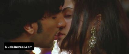 ANUSHKA SHARMA nude in Band Baaja Baarat