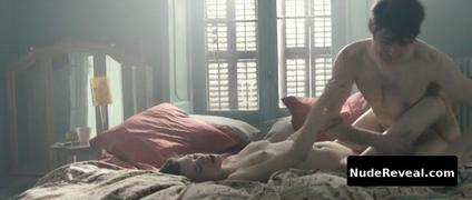 ASTRID BERGES-FRISBEY nude in El Sexo De Los Angeles