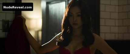 LEE HA-NEE nude in Tazza: The Hidden Card