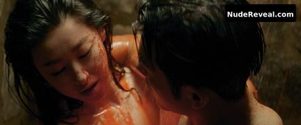 ZHU ZHU nude in Edge of Fear
