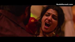 DIVYA PILLAI nude in Mangalavaaram