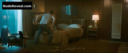 JUNO TEMPLE nude in Safelight