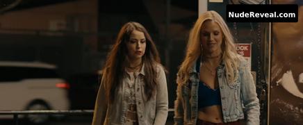 AMBER HEARD nude in Gully