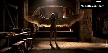 MATILDA DE ANGELIS nude in Leonardo