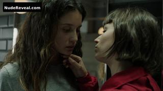 MARIA PEDRAZA nude in La casa de papel