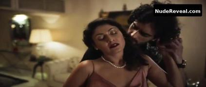 MANJARI PHADNIS nude in Miya Biwi Aur Murder