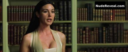 MONICA BELLUCCI nude in The Matrix Reloaded