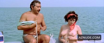 EDWIGE FENECH nude in Il Vizio Di Famiglia