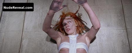 MILLA JOVOVICH nude in The Fifth Element