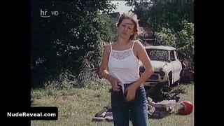 VELIA KRAUSE nude in Polizeiruf 110