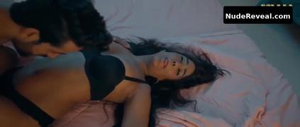 RUKS KHANDAGALE nude in Samne Wali Khidki