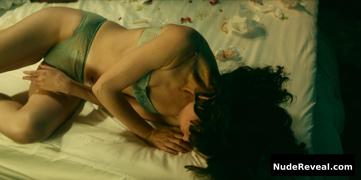 ROSE BYRNE nude in Physical