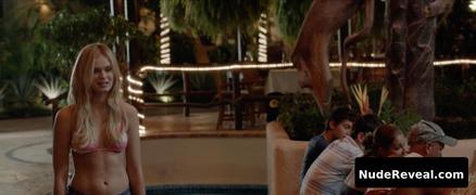 SARA PAXTON nude in Sundown