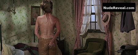 RAQUEL WELCH nude in Hannie Caulder