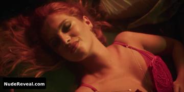 JULIA PALHA nude in O Clube