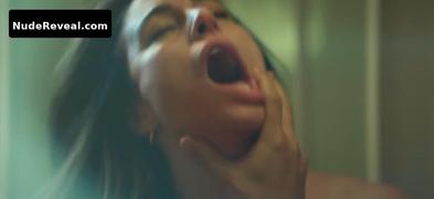 BLANCA SUAREZ nude in Me he hecho viral