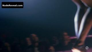 SARA MARTINS nude in Pigalle, la nuit