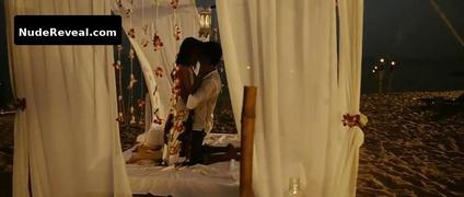 ANUSHKA SHARMA nude in Badmaash Company