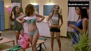 KARISHMA SHARMA nude in Ragini MMS Returns