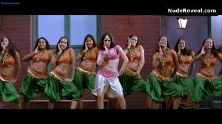 TAMANNA BHATIA nude in Siruthai