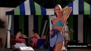 JENNIFER GARNER nude in Alias
