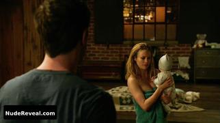 CLAIRE COFFEE nude in Grimm