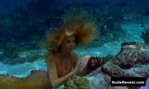 INDIANA EVANS nude in H2O: Just Add Water