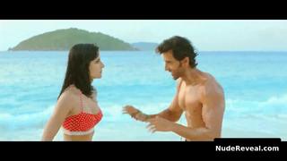 KATRINA KAIF nude in Bang Bang!