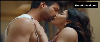 MAAHI KHAN nude in Khoon Bhari Maang