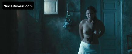 INMA CUESTA nude in The Bride