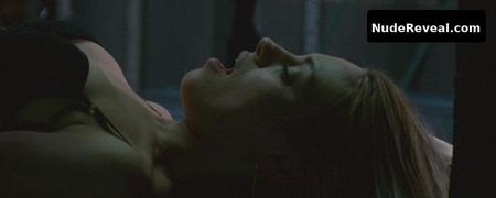 NATALIE PORTMAN nude in Black Swan