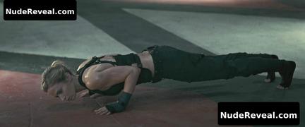 EMILY BLUNT nude in Edge Of Tomorrow