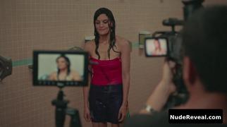 FRANKIE SHAW nude in SMILF